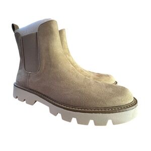 Chinese Laundry PNB-001 Tan Faux Suede Chunky Lug Sole Chelsea‎ Boots Womens 9.5